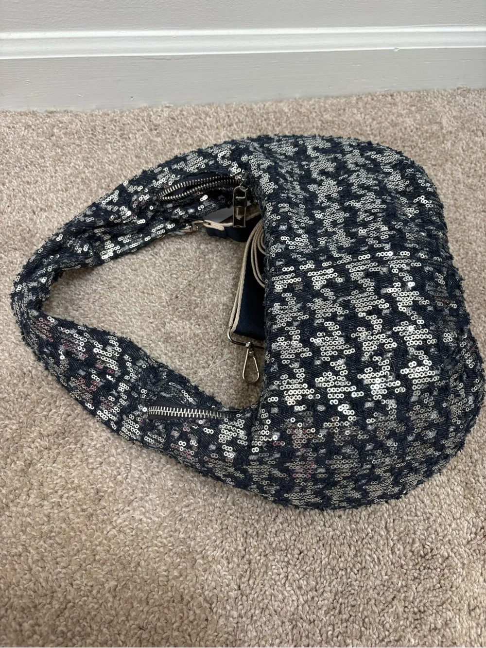 Sequin Hobo Shoulder Bag - Black